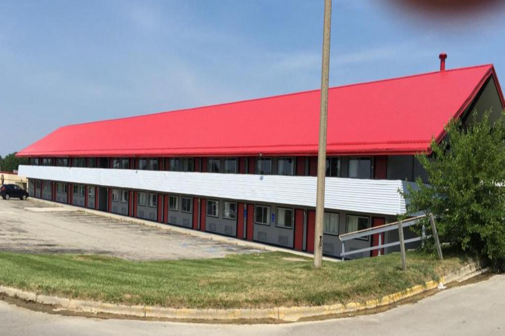 Economy Inn Of Holland Zewnętrze zdjęcie